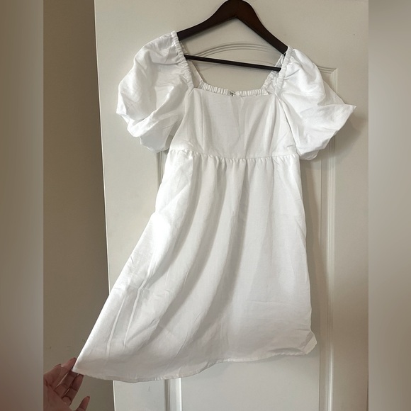 bp Dresses & Skirts - NEW! BP Brand White Rich Balloon Sleeve Lined Mini Dress Size Junior’s Large